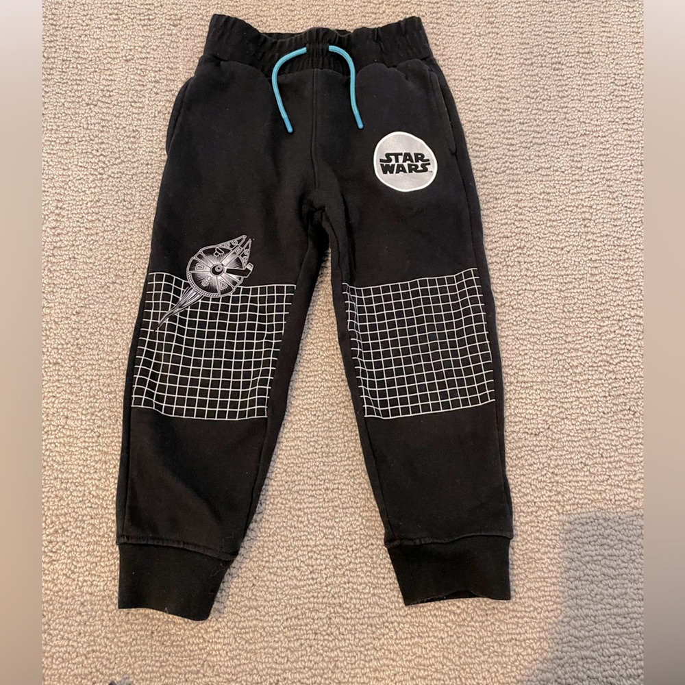 Star Wars sweatpants